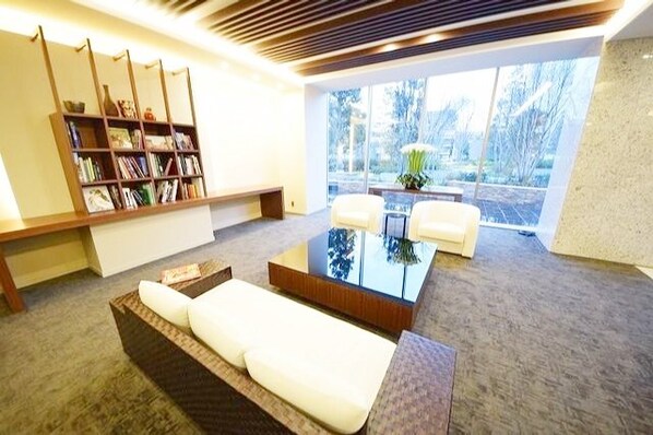 ザ・パークハウス西新宿タワー60の物件内観写真